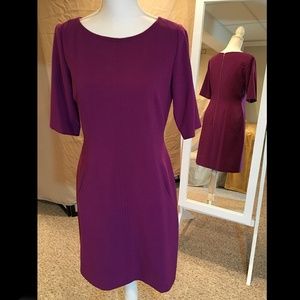 Tahari purple dress Sz 6 elbow length sleeves